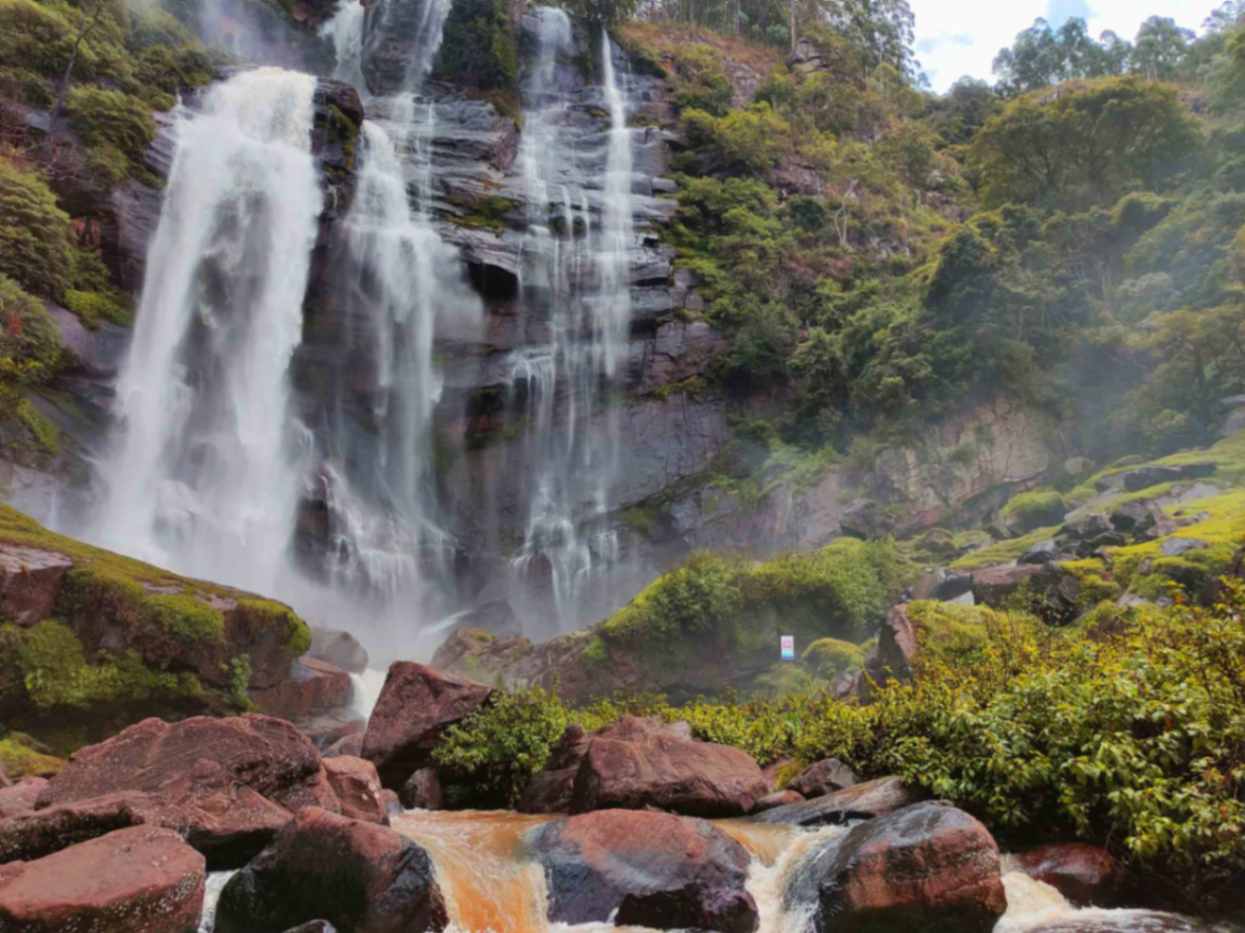 Bomburu Ella Water Fall