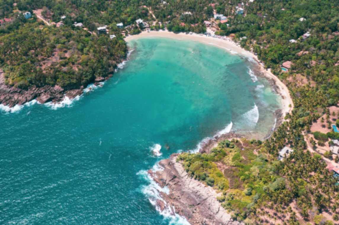 Hiriketiya Beach
